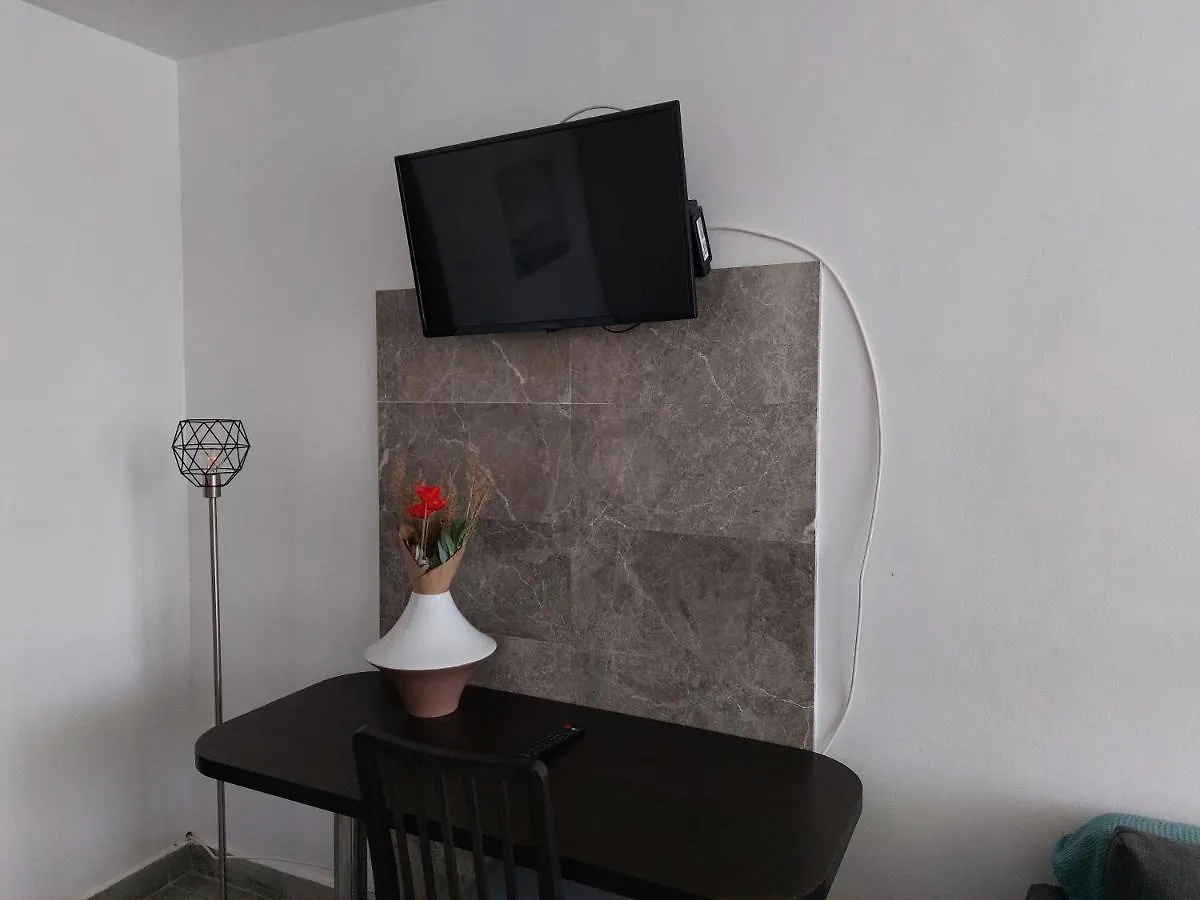 Piata Victoriei Arcul De Triumf Studio Apartment Bucharest Romania